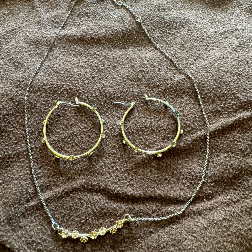 Preowned Banana Republic Brass Jewelry Set